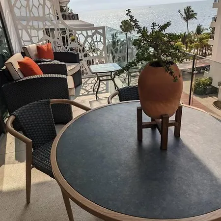 Ocean View Penthouse In P.V. Romantic Zone Puerto Vallarta Exterior photo